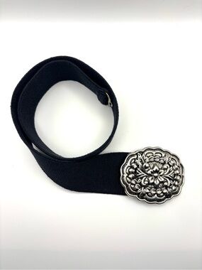 Vintage Motion East Black Elastic Cinch Stretchy 27" Belt‎ Silver Floral Buckle